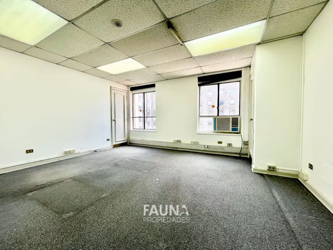 Oficina 406 m² en Piso 6 | 13 Privados, Recepción, Cocina y Climatización
