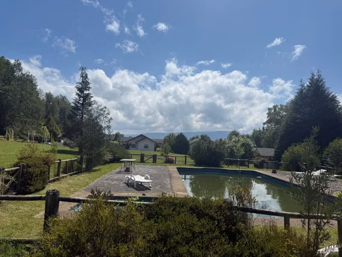 Casa en venta c/ estacionamiento en Molco