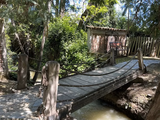 Casa En Venta En Requínoa Con Jardín