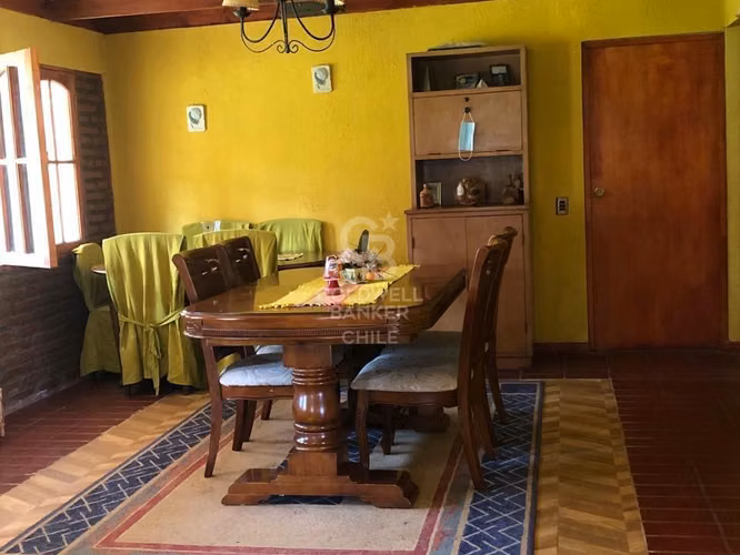 Parcela 1 Hectárea con casa en Talagante