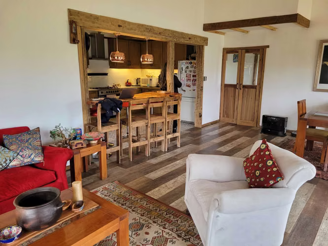 Casa Luminosa con Diseño Contemporáneo  (142325)