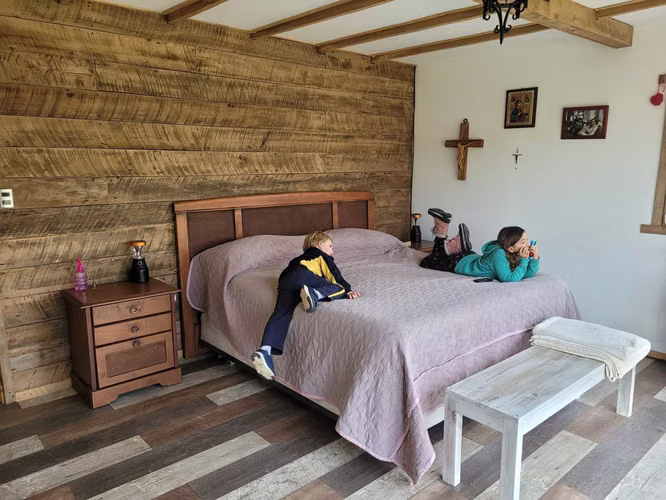 Casa Luminosa con Diseño Contemporáneo  (142325)