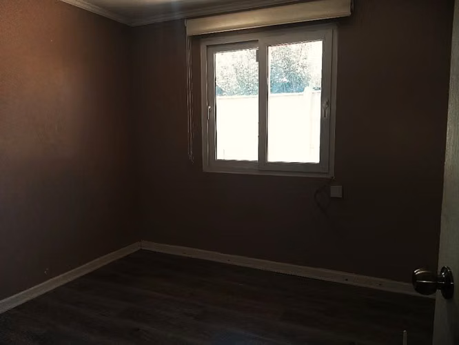 EXCELENTE CASA UN PISO INDEPENDIENTE   SECTOR RESIDENCIAL
