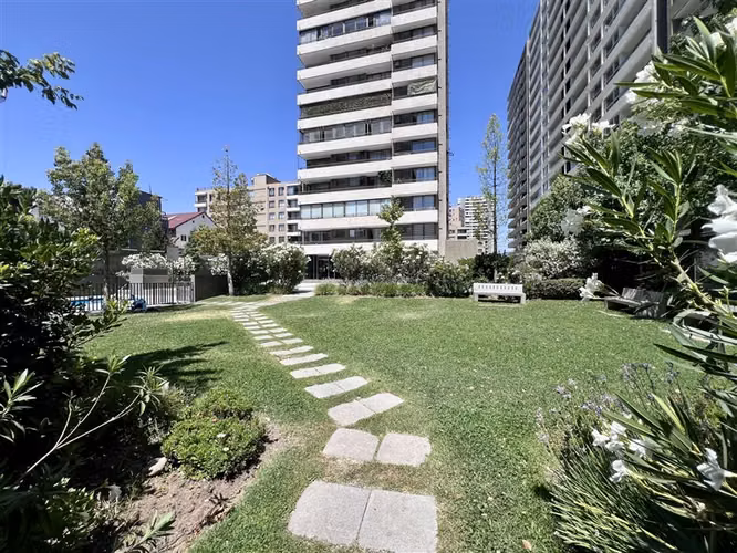 DEPARTAMENTO Av. salesianos y teresa vial