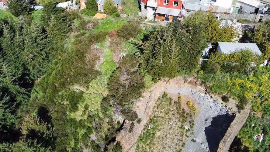 Se Vende Sitio de 8.600 Mt2, en Monreal  (142909)