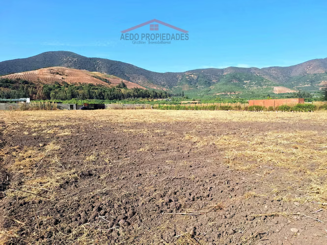 Se Vende Parcela Premium en sector Pocochay altura Paradero 16, comuna de La Cruz.