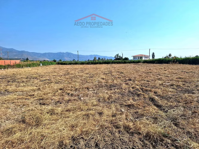 Se Vende Parcela Premium en sector Pocochay altura Paradero 16, comuna de La Cruz.