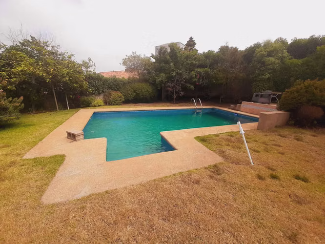3 Niveles, Cómodos Espacios Y Amplio Jardín (143021)