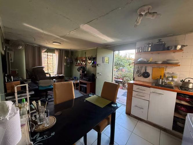 Casa 2 pisos aislada, buena ubicación (143225) - Imagen 24