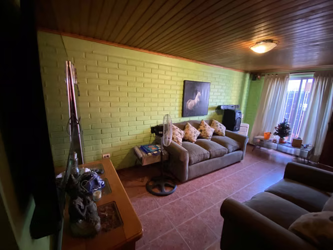 CASA DE UN PISO EN SECTOR TRANQUILO – LA GRANJA - Imagen 5