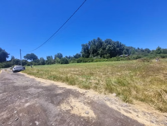 Vende sitio camino Santa Barbara Club de campo médico.