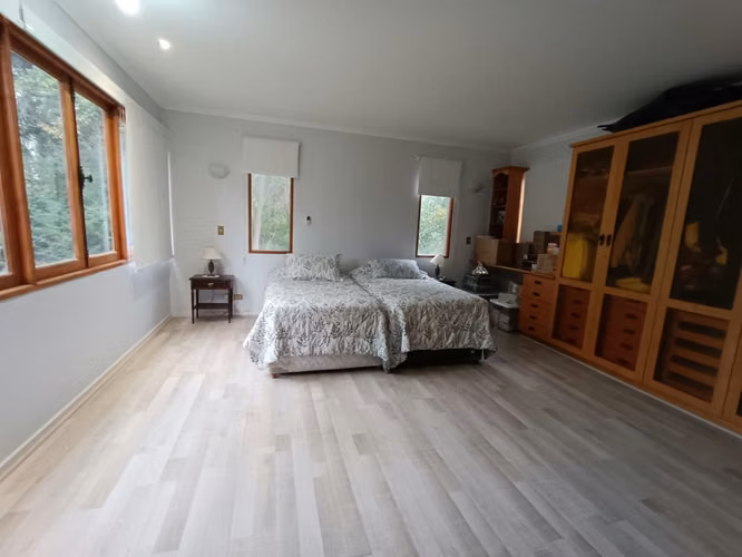 Espectacular casa en la Reina Alta. Carlos Silva Vildósola 4D+5B