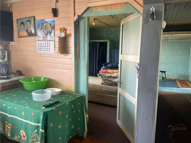 Se Vende sitio 312m2 con 2 propiedades en Quellon, Chiloe - Imagen 12