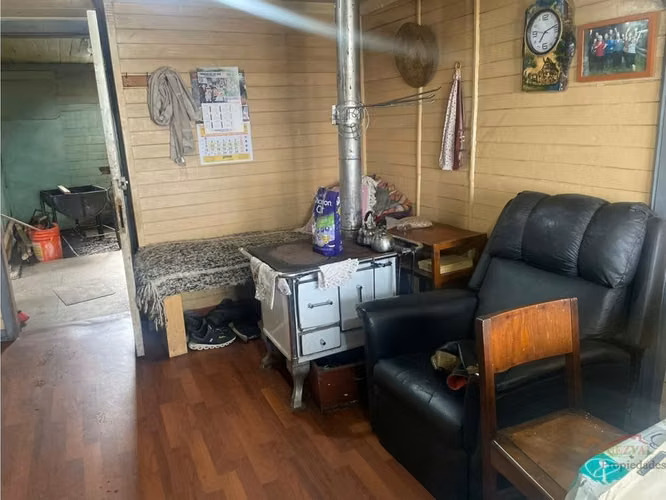 Se Vende sitio 312m2 con 2 propiedades en Quellon, Chiloe - Imagen 9