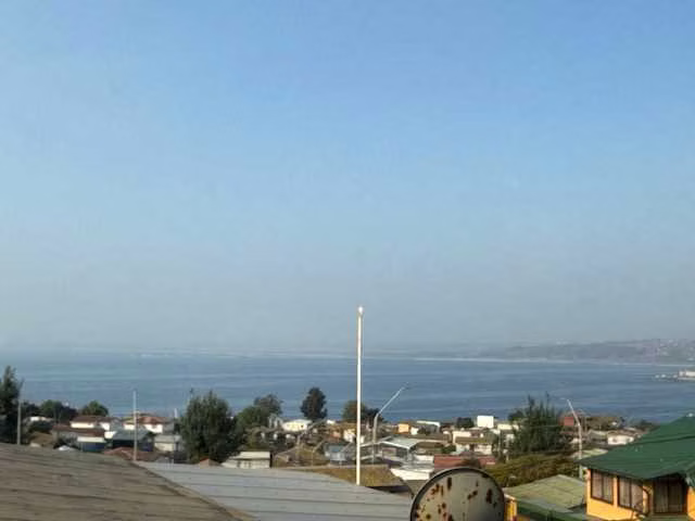 Local comercial, 3 pisos, vista mar trasera (143455)