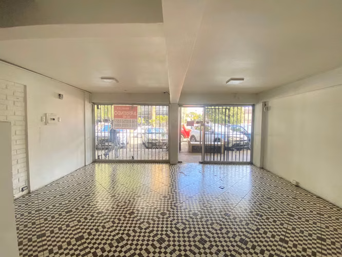 LOCAL COMERCIAL TORREMOLINOS SECTOR CASINO DREAMS