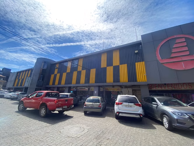LOCAL COMERCIAL TORREMOLINOS SECTOR CASINO DREAMS