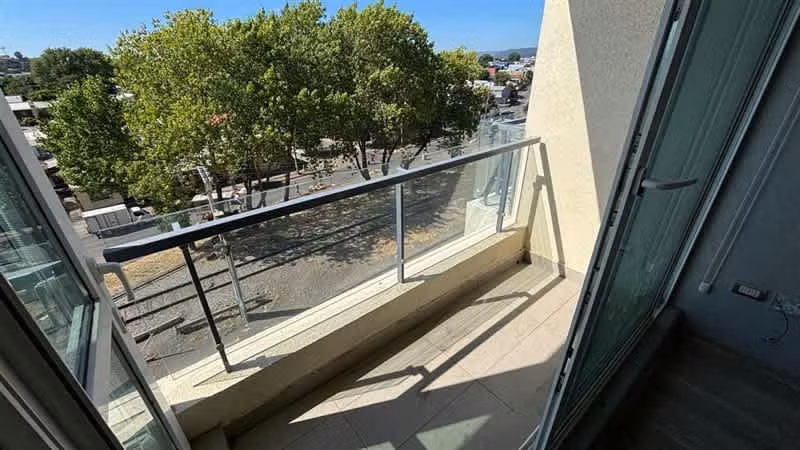DEPARTAMENTO Av. Vicuña Mackena 1480