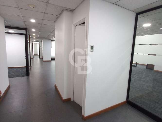 Oficina habilitada cercana a metro Pedro de Valdivia