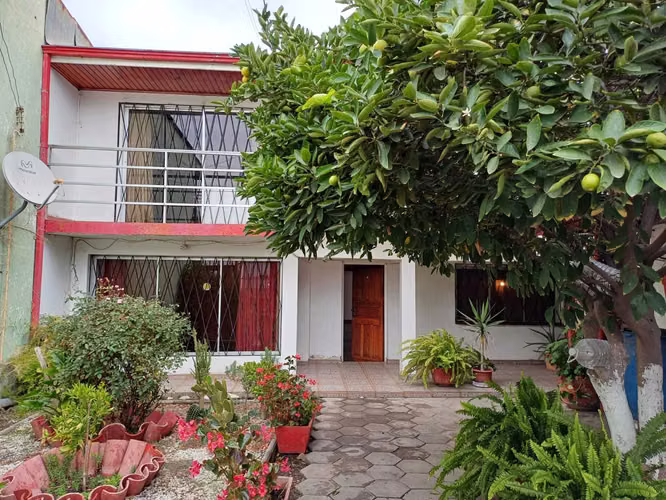 Casa Pasaje Kennedy La Calera. (143634)