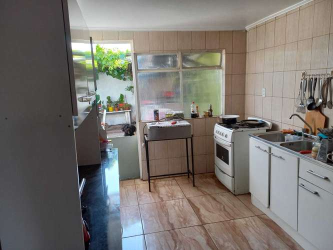 SE VENDE Casa en Villa México. Quillota. (143642)