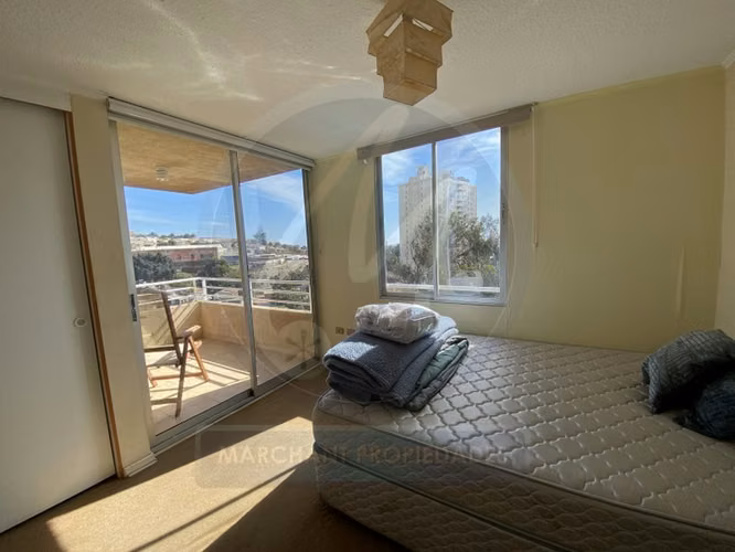 Venta departamento en 6to piso - Playa Ancha