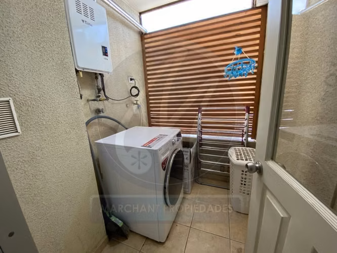 Venta departamento en 6to piso - Playa Ancha