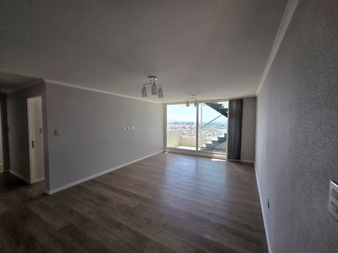 Av. Juan Cisternas 3 (1 Est /1 Bod) [3725-6]