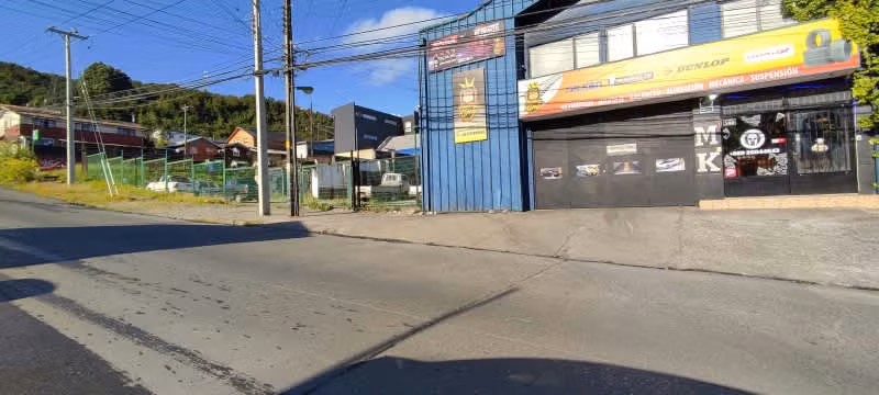 Terreno Céntrico con bodega y oficinas