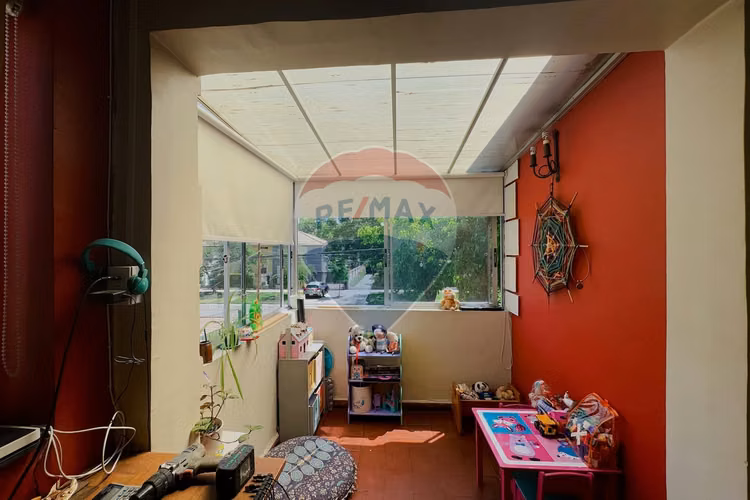 Exclusiva casa en ñuñoa con piscina y garaje - Imagen 23