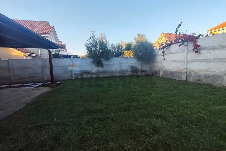 Casa en venta padre hurtado, laguna del sol 4d+3b