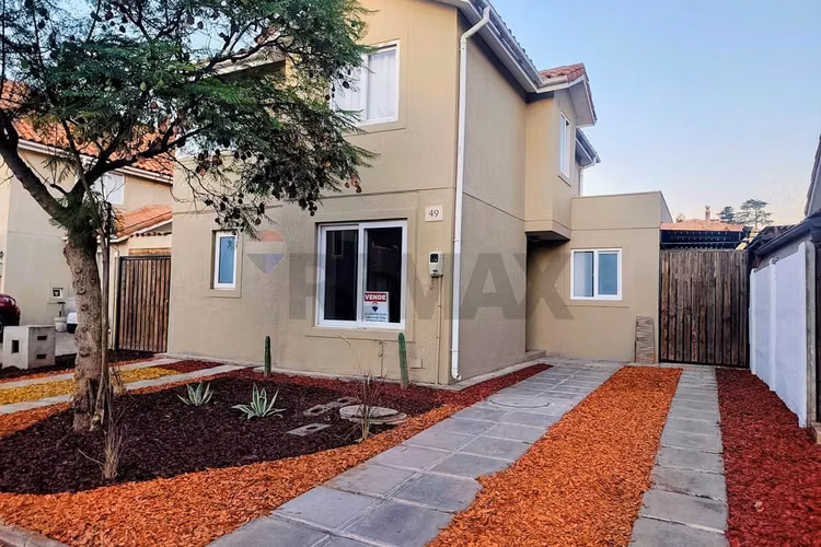 Casa en venta padre hurtado, laguna del sol 4d+3b