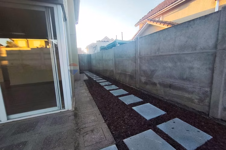 Casa en venta padre hurtado, laguna del sol 4d+3b