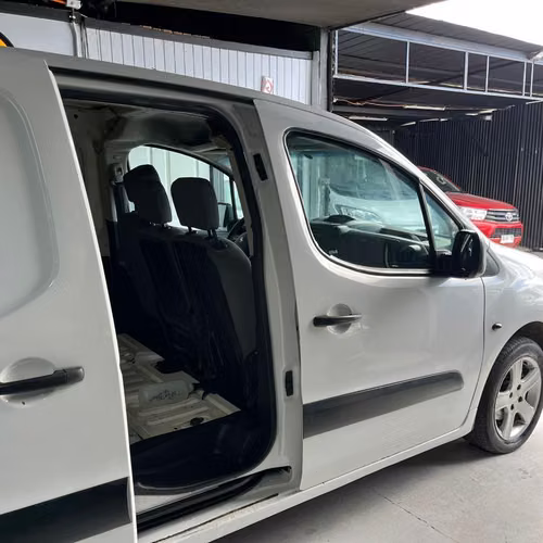 PEUGEOT PARTNER 2017