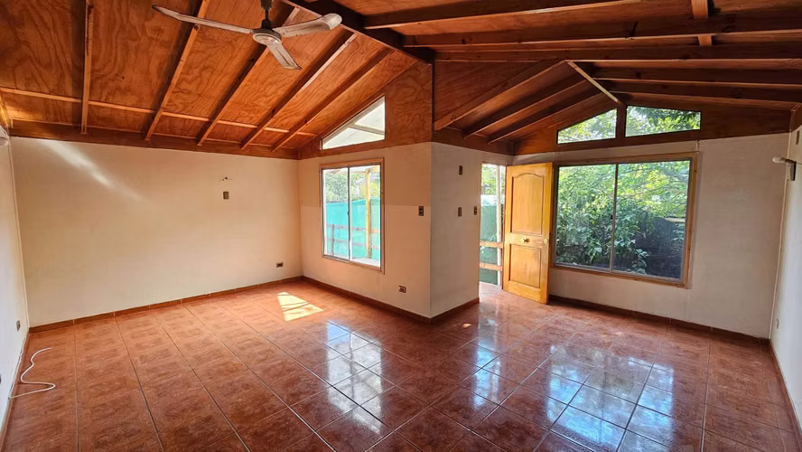 Se arrienda casa barrio residencial (143039)