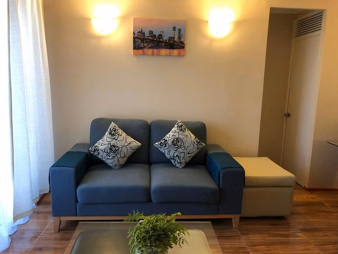 Arriendo 4 esquinas con Avenida Pacifico 3 dormitorios