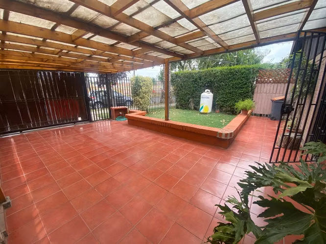Se Vende Casa en Barrio Las Rosas, Maipú