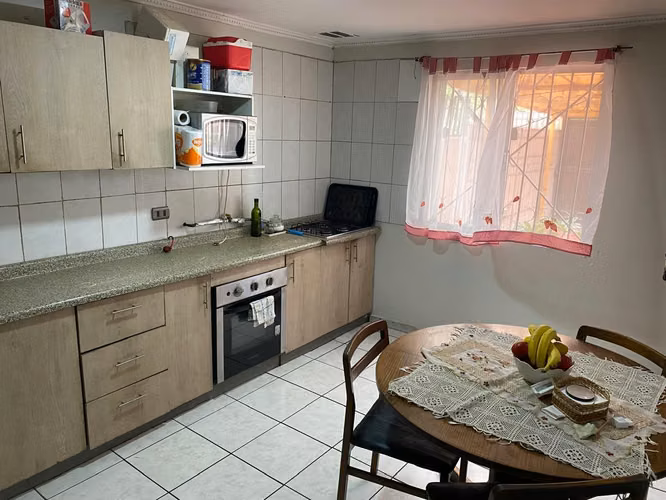 Se Vende Casa en Barrio Las Rosas, Maipú
