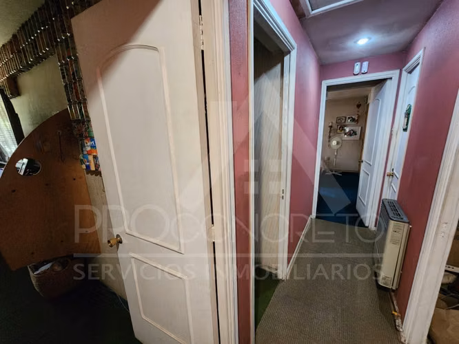 Casa en venta en La Reina con amplio terreno, oportunidad de inversión
