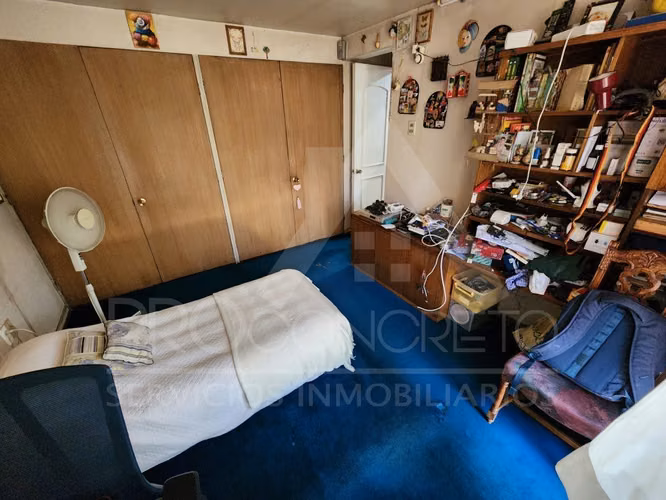 Casa en venta en La Reina con amplio terreno, oportunidad de inversión