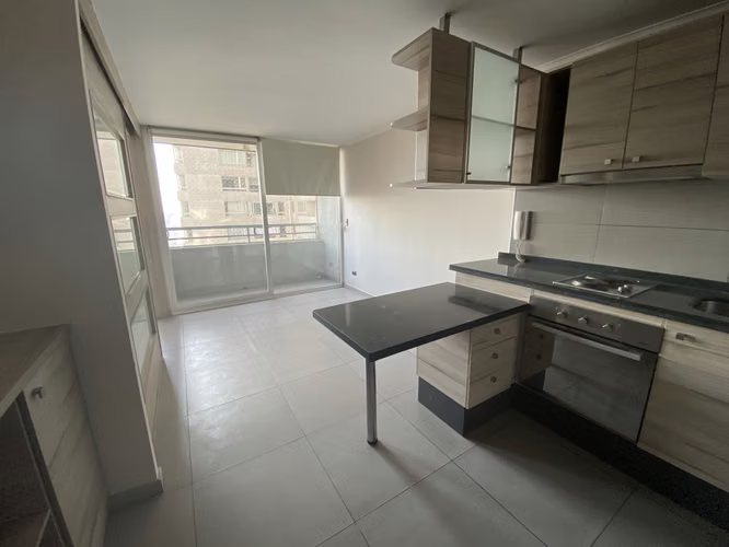 OPORTUNIDAD INVERSIONISTA 1 DORM 2 BODEGAS COD. 2113