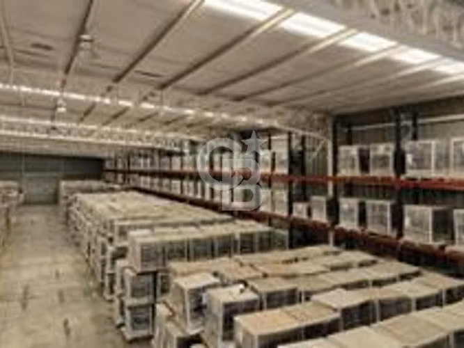 Bodega de 6.000 m2 en Centro de Bodegaje