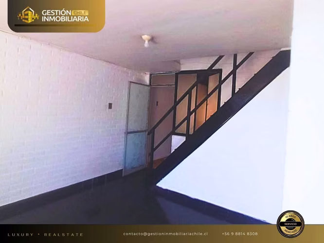 Casa en pje cerrado a pasos del Metro Sn Jose (143920)