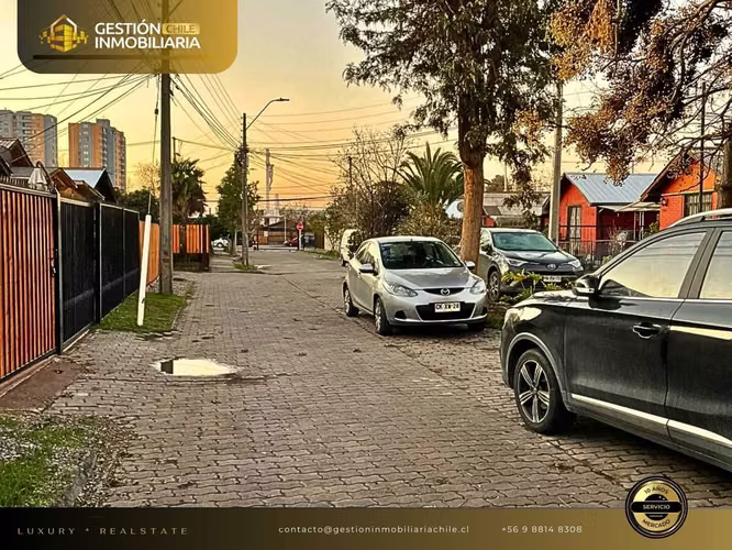 Casa en pje cerrado a pasos del Metro Sn Jose (143920)