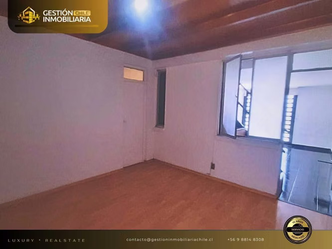 Casa en pje cerrado a pasos del Metro Sn Jose (143920)