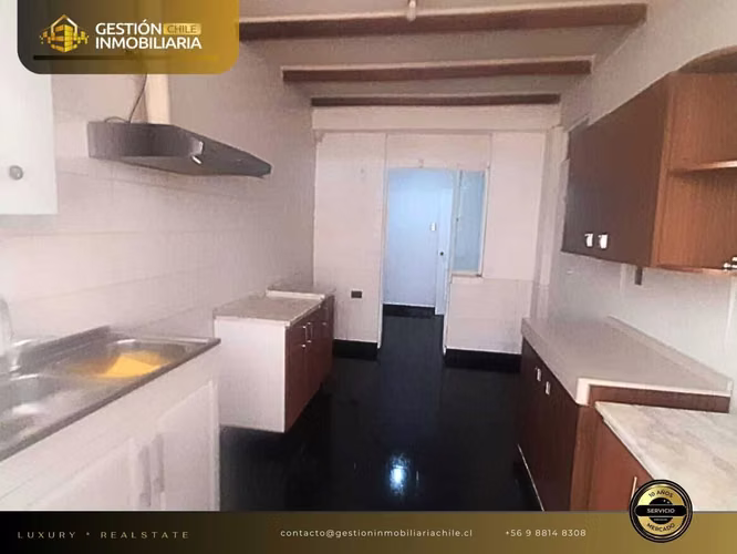 Casa en pje cerrado a pasos del Metro Sn Jose (143920)
