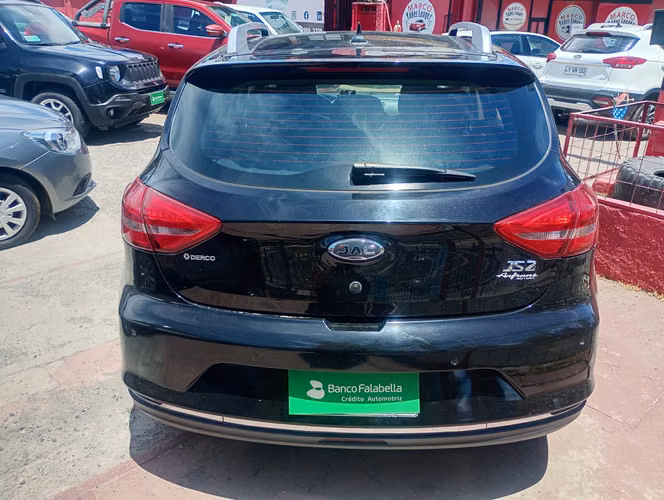 JAC JS2 HB 1.5 / AÑO 2022  /  EXCELENTE ESTADO