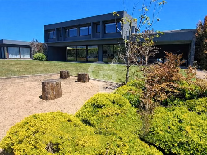 Espectacular casa en venta en Las Brisas de Santo Domingo
