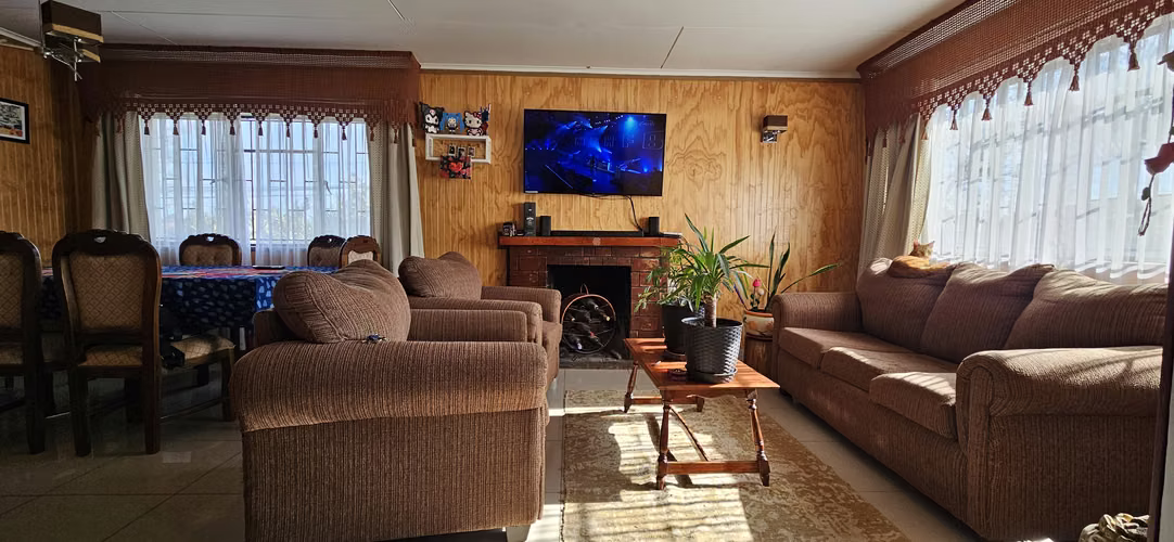 3 Dormitorios, 1 baño, amplio patio - Imagen 6