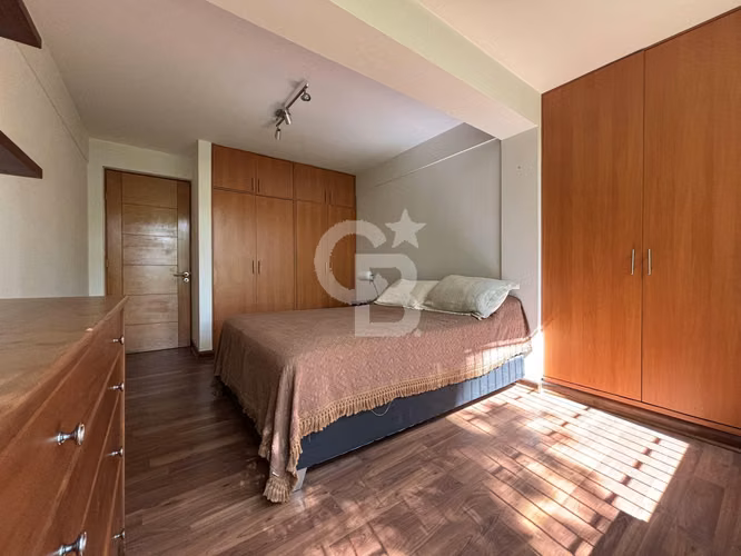 Amplios espacios con Jardín Exclusivo, Vitacura